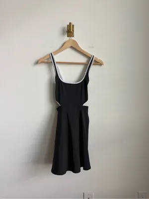 Abercrombie & Fitch Side Cutout Traveler Mini Dress Black White Women’s XS thumbnail 3