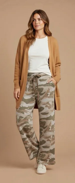 Mystree NWT Camo Fleece Wide Leg Flare Drawstring Pants Women’s Small thumbnail 1