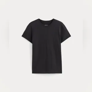 NWOT Everlane The Slim Crew in Essential Cotton thumbnail 5