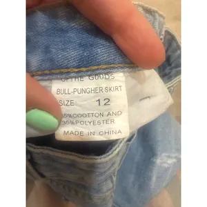 Distressed Light Wash Denim Mini Skirt - Size 12 - Frayed Hem‎ thumbnail 4