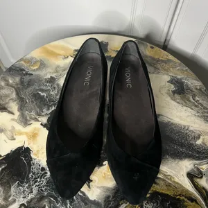 Vionic Cabello Pointed Toe Suede Flat thumbnail 3
