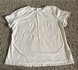 a new day Women's Cream Basic Tee Size Large‎ thumbnail 1