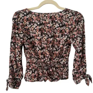 Abercrombie & Fitch Floral Tie Sleeve Peasant Blouse Size XS thumbnail 3