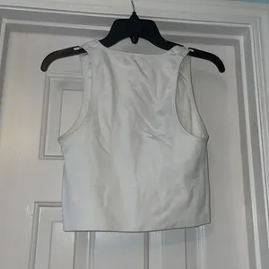 Athleta cropped tank thumbnail 3