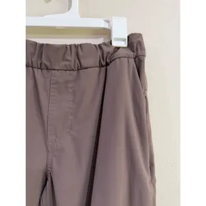 Vuori Miles Ankle Pants Womens Size S Brown Mauve Tapered Athletic Trousers thumbnail 3