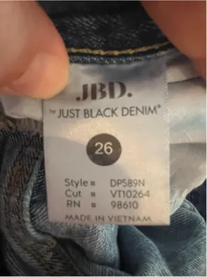 JBD Just Black Denim Criss Cross Skater Jeans 26 High Rise Wide Straight Leg thumbnail 6