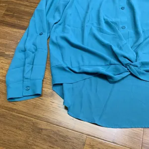 Maurices Button Down Top Womens Size XL Teal‎ Knot Front Long Sleeve Blouse NWT thumbnail 3