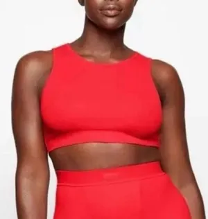 SKIMS Size 4X RUNS SMALL Cotton Rib Super Crop Tank Ruby AP-CRP-1399 NWT thumbnail 4