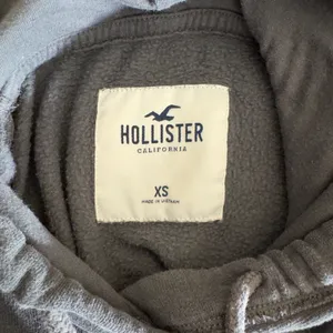 344 | Hollister‎ Mystic Soul Womens XS Graphic Cropped Hoodie Grey thumbnail 5