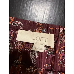 LOFT Women XL Burgundy Floral Paisley Peplum Blouse Long Sleeve Crinkle Top thumbnail 2