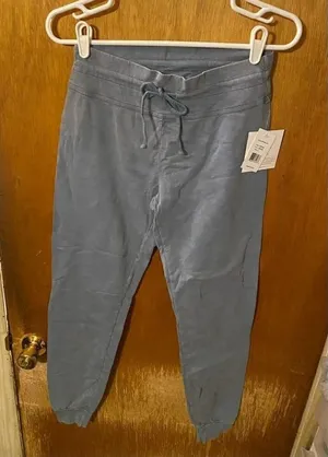 Beyond yoga hey chambray sweat pants thumbnail 1