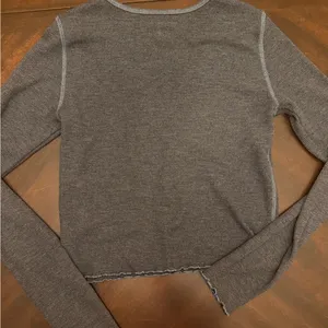 American Eagle Outfitters Charcoal Long Sleeve V-Neck Top thumbnail 5