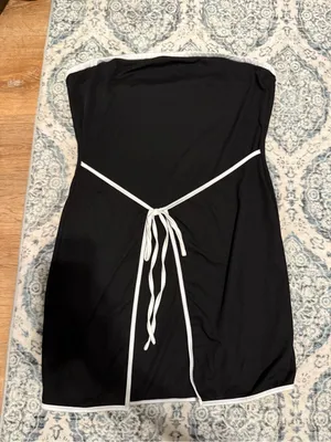 SheIn Bundle of 2 Strapless Tie-Front Mini Dresses thumbnail 1