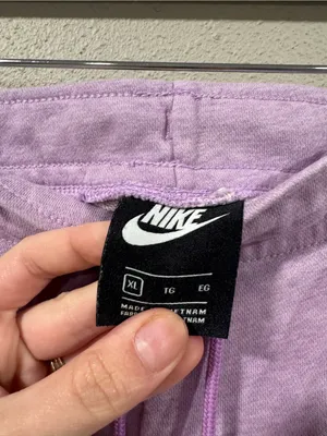 Nike Sportswear Essential French Terry Cloth Purple Shorts thumbnail 4