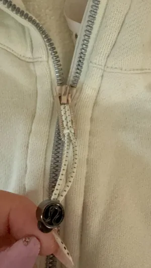 Lululemon Hoodie Scuba thumbnail 2