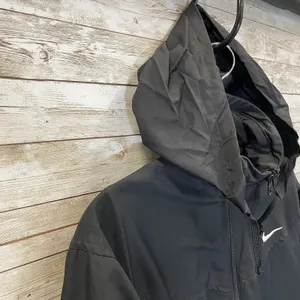 Nike Womens M Jacket‎ Reversible Black Fit Dry Hidden Hood Running Cycling Logo thumbnail 11