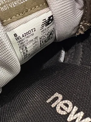 New Balance 420 olive green and silver 7.5 thumbnail 13