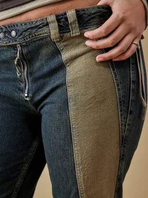 NWT Urban Outfitters Wide-Leg Jeans in Dark Wash with Tan Inset thumbnail 6