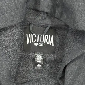 Victoria Sport Cropped Hoodie Sparkle Rhinestone Logo Grey‎ Long Sleeve Womens M thumbnail 3