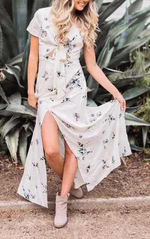 ✨HP✨Callie Floral Maxi Dress✨ thumbnail 1