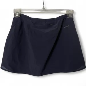 Women's Nike Dri-Fit Golf/Tennis Pickle Ball Mini Skirt Size M Built in Shorts thumbnail 3