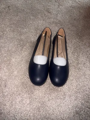 Women's Black and White Slip-On Ballet Flats size 10/10.5 thumbnail 2