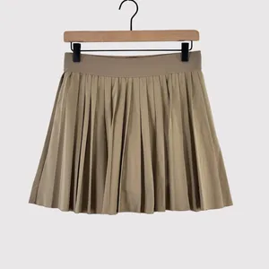 Aritzia TnAction Womens Skort Khaki Mini Pleated Tennis Skirt Pickleball Medium thumbnail 2
