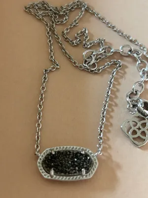 Kendra Scott Elisa Silver Platinum Necklace with Glittery Dark Drusy‎ Pendant thumbnail 8
