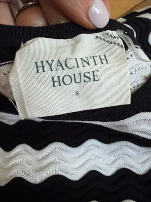 TUCKERNUCK HYACINTH HOUSE Black & White Wavy Knit Stripe Wilder Dress size S EUC thumbnail 2
