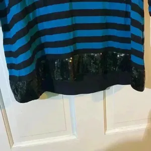 🎄Apt 9 Woman’s 3/4 sleeveless top‎ sequin banded bottom - large thumbnail 2