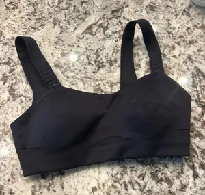 Sports Bra thumbnail 1