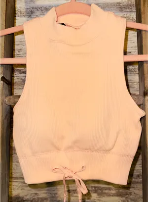 Bo+tee Oh Polly Top Workout Crop thumbnail 1