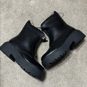 Arizona Black Xander Front Zipper Chunky Motorcycle Boots Size 8 thumbnail 2