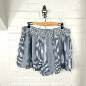 American Eagle Flowy Stripe Pull On Casual Shorts Size XL thumbnail 1