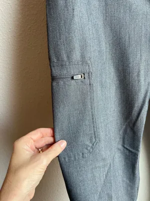 FIGS Scrub Pants Technical Collection Women’s thumbnail 4