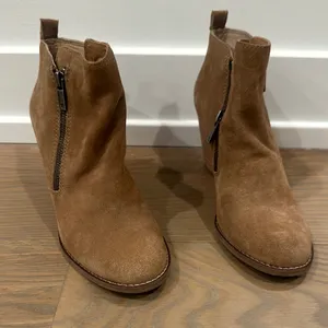Lucky Brand Brown Suede Ankle Boots thumbnail 1