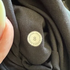 Lululemon Trip Taker Skirt Size 8‎ in Black thumbnail 8
