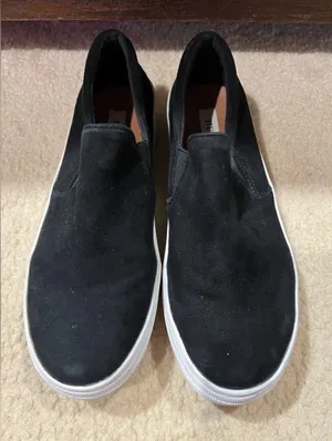 Steve Madden slip on Sneakers in Black Suede size 8 thumbnail 1