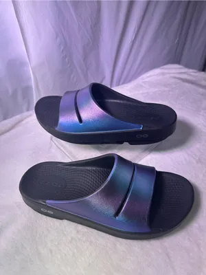 OOFOS Women's Iridescent Slide Sandals - Purple/Blue/Pink thumbnail 3