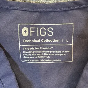Figs Top Womens L Blue Catarina One Pocket Scrub Medical‎ Nurse Shirt thumbnail 3