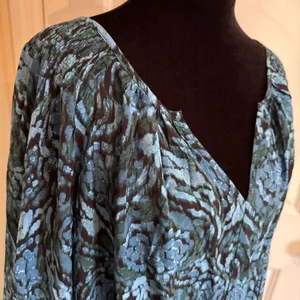 Lane Bryant Dress Womens 24‎ Blue Green Smocked shoulder Long Sleeve Midi dress thumbnail 2
