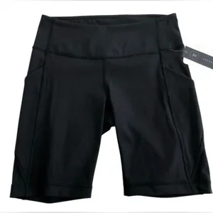 Lululemon Sweat Your Heart Out Short 8” inseam Black size 6 thumbnail 3