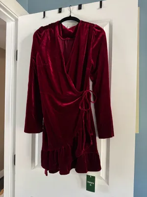 Halara V-neck Long Sleeve Wrapped Ruffle Hem Mini Casual Velvet Dress thumbnail 3