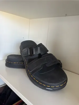 Dr. Martens Chilton Slip On Leather Sandals thumbnail 2