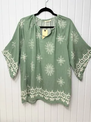 Bebonnie Boho Embroidered Tunic Top - Sage‎ Green Size L NEW thumbnail 1