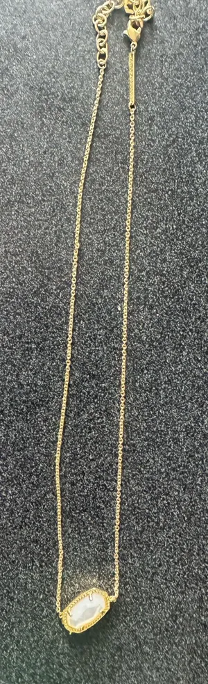 Kendra Scott Necklace Gold with stone  thumbnail 1