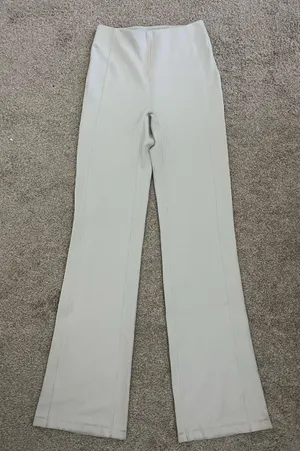 Lululemon Pants thumbnail 1