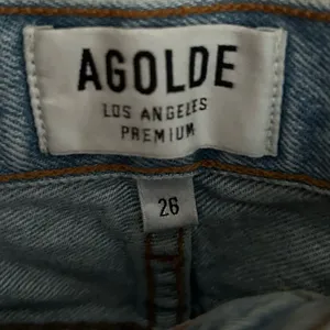 Agolde Dee Short in Digit Button Fly Distressed Hem Denim Jean Shorts Size 26 thumbnail 8