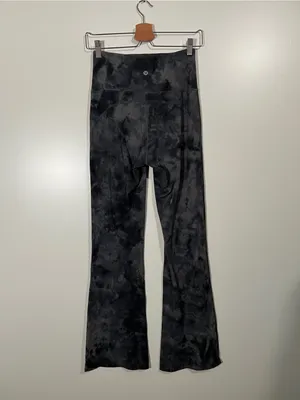 Lululemon Groove Super High Rise Flare Pants Size 6 Diamond Dye Pitch Grey GG thumbnail 5