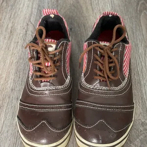 Sorel Tivoli Low Top Waterproof Shoes Size 8 thumbnail 3